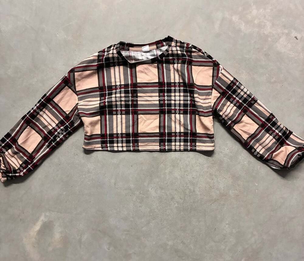 SHEIN Plaid Long Sleeve Crop Top Youth 10
